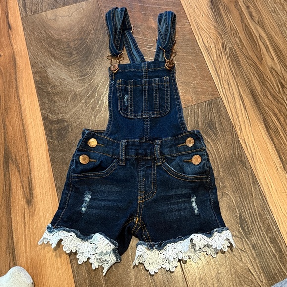 Overalls bundle! - Picture 8 of 10